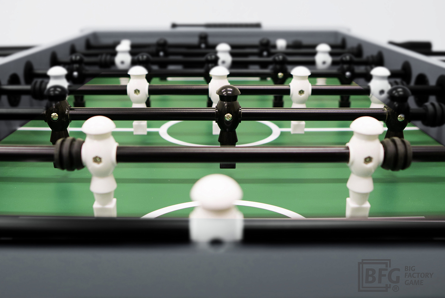 Новинка от BFG: культовый кикер Tournament Premium в обновленных цветах!